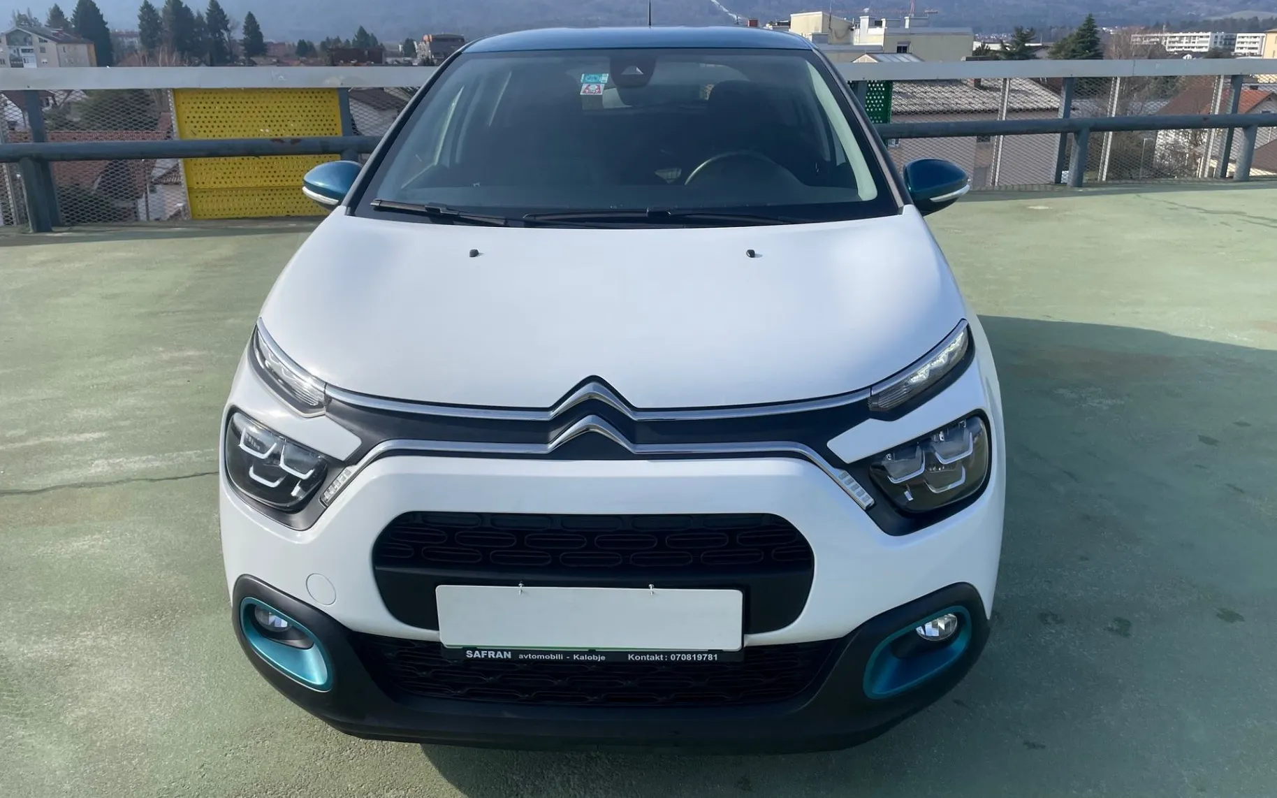 Zunanja slika - Citroën C3 - Feel PureTech SHINE 83 S S BVM NAVI.PDC.LED. - 3