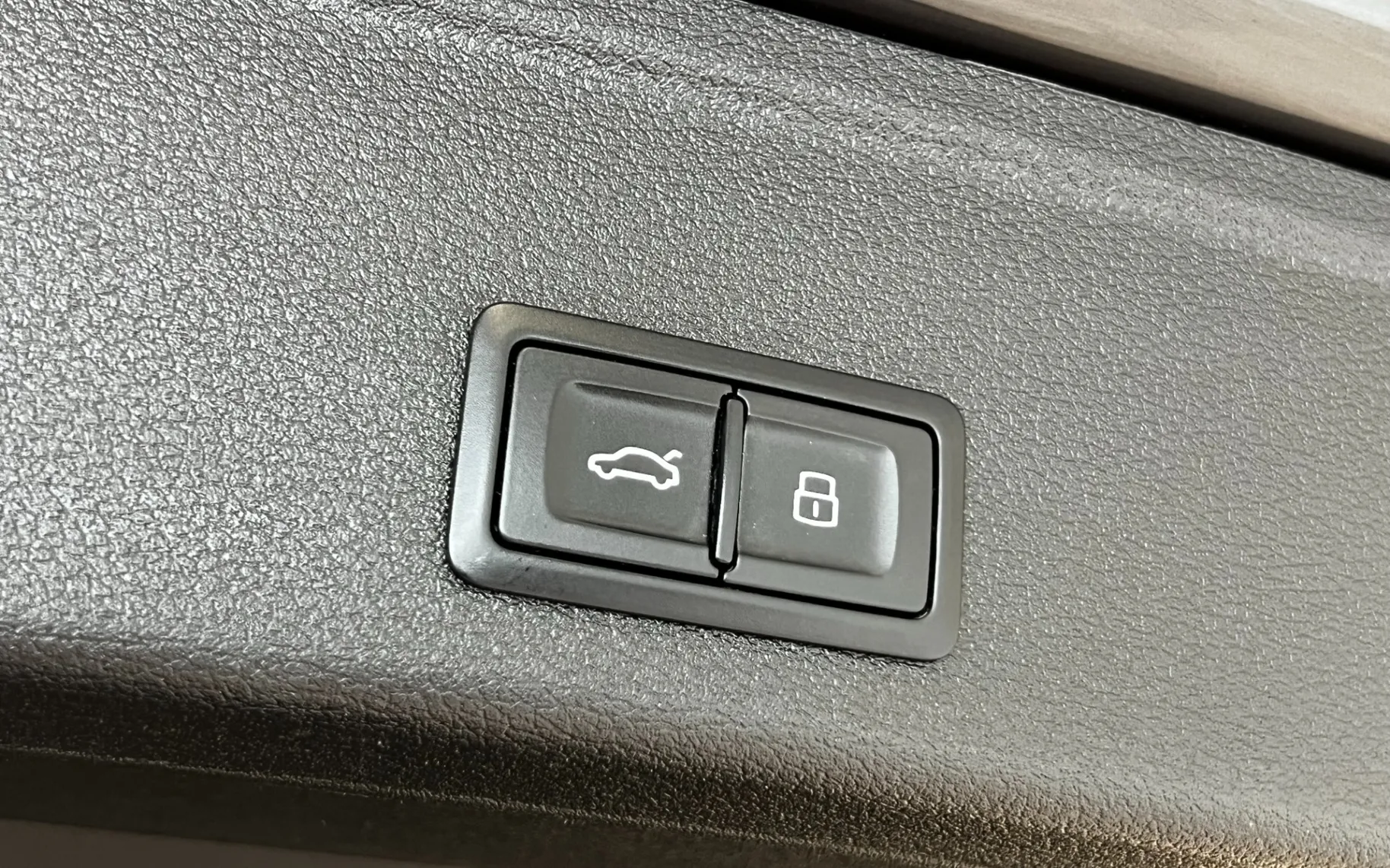 Zunanja slika - Audi A4 - Avant 2.0 TDI quattro S tronic Sport 140  190 - 20