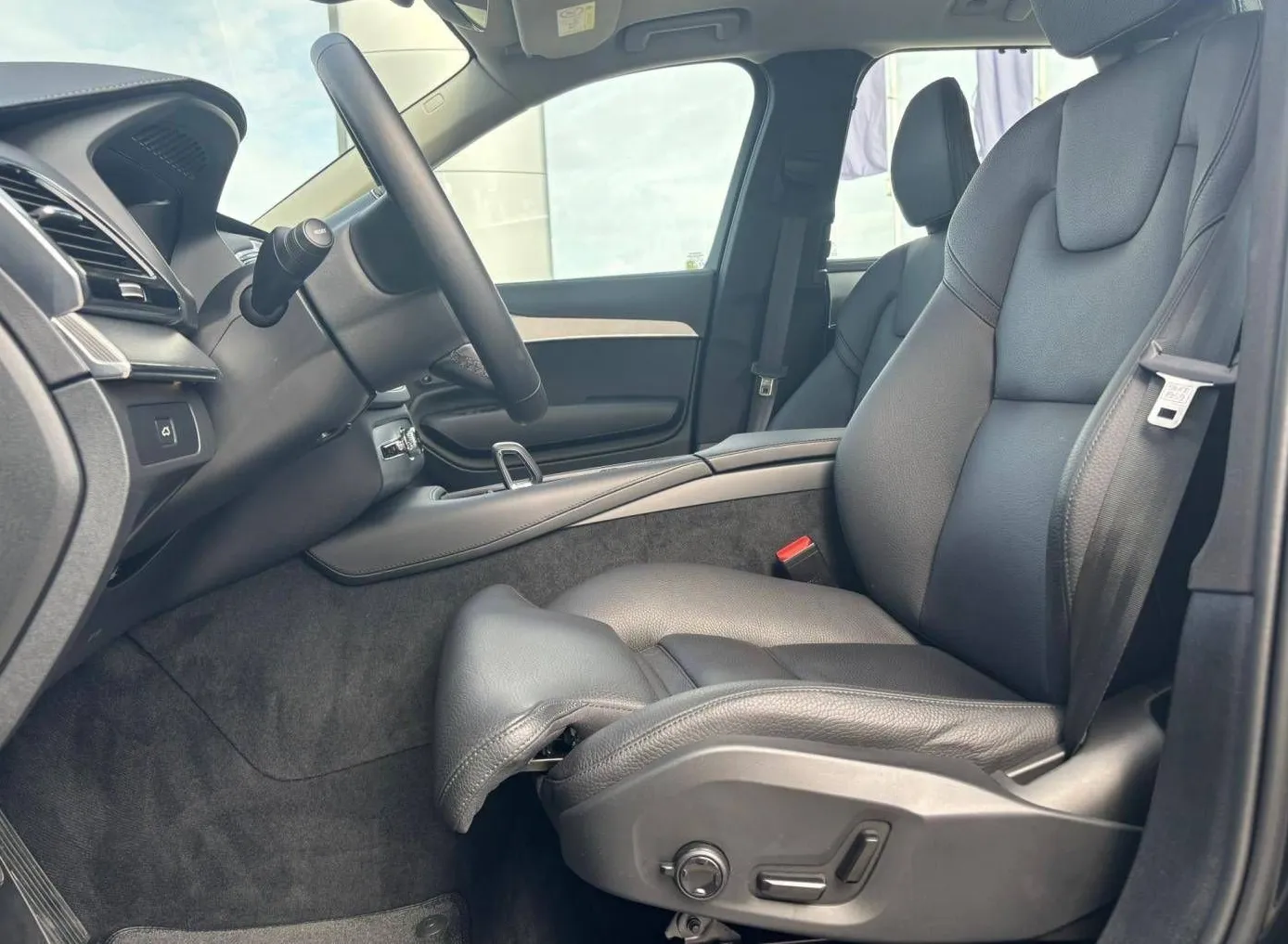 Zunanja slika - Volvo XC90 - B5 D Plus Bright 7 sedežev AT AWD... - 6