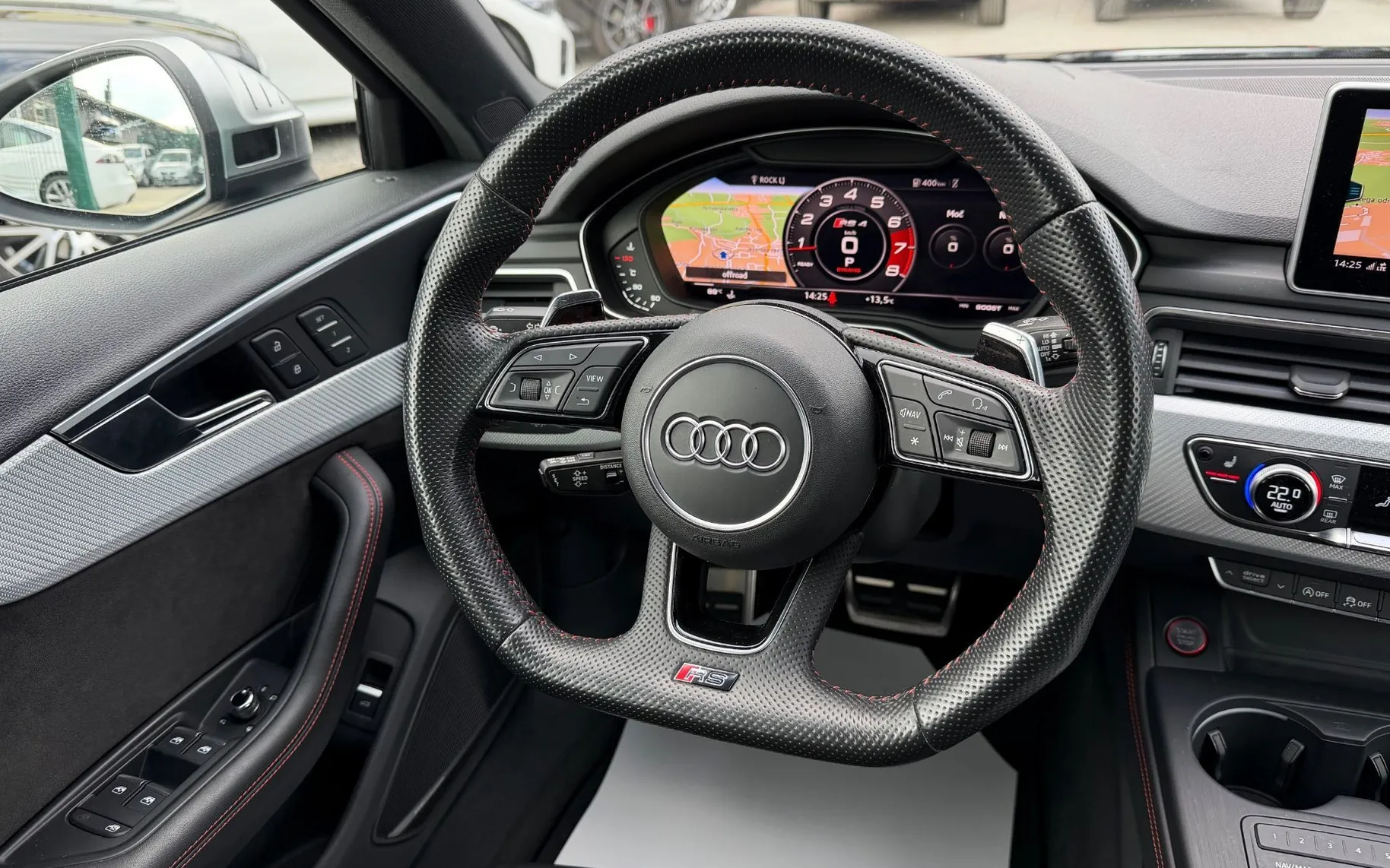 Zunanja slika - Audi RS4 Avant - 2.9 TFSI Quattro AUT. HD MATRIX B.O. ACC ALU 19 - 19