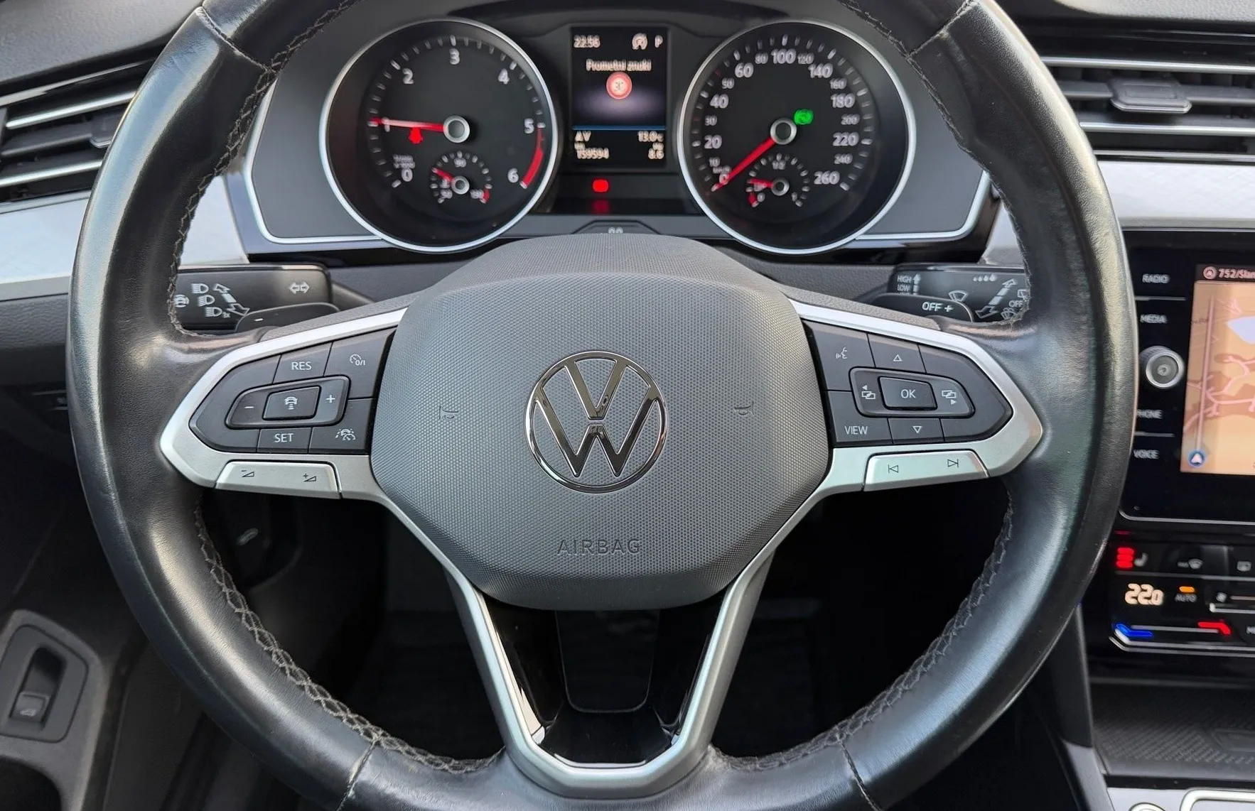 Zunanja slika - VW Passat - Variant 2.0 TDI DSG Kamera - Kljuka... - 8