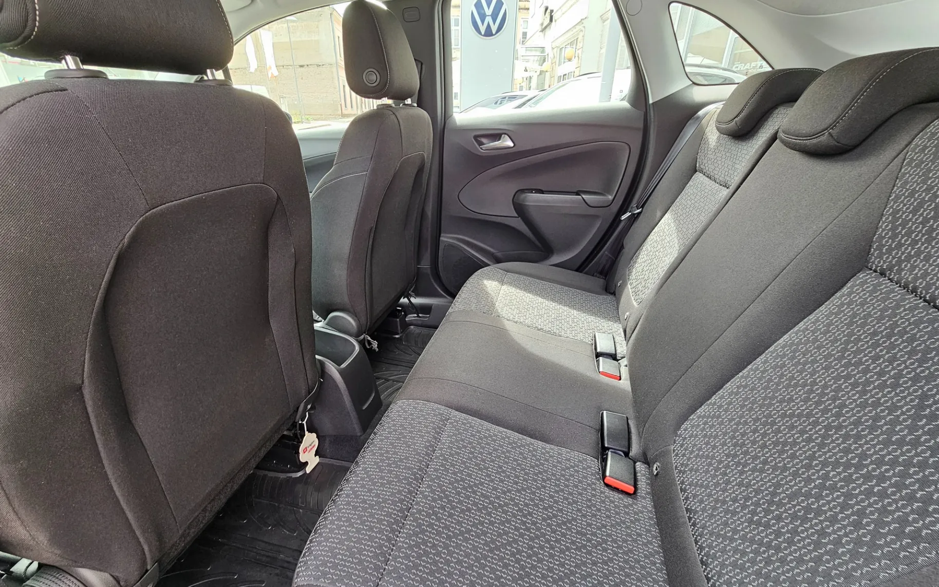 Zunanja slika - Opel Crossland X - 1.2 TURBO 81KW S S ENJOY - 10