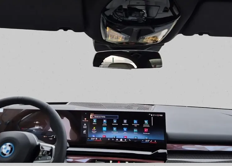 Zunanja slika - BMW i5 - xDrive40  AT - 15