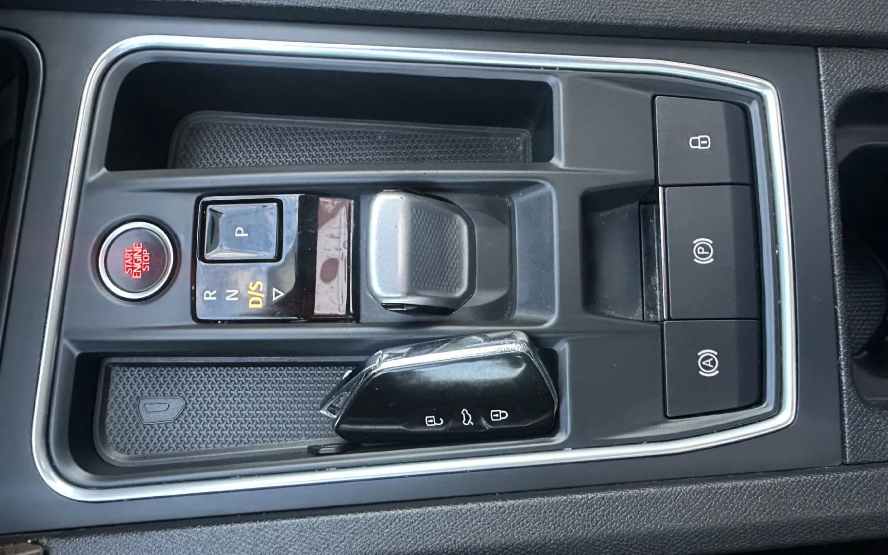 Zunanja slika - Seat Leon - 1.5 ETSI 110KW XCELLENCE.LED.KAMERA.PANORAMA - 14