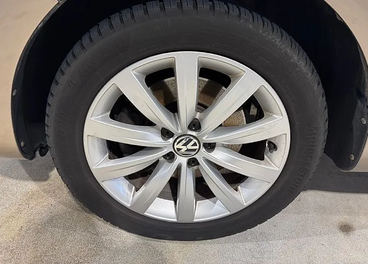 Zunanja slika - VW Sharan - 2.0 TDI BMT SCR Highline 110kW-SLO-KAMERA-KLJUKA- - 8