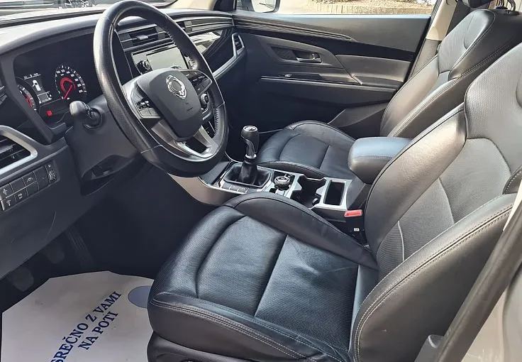 Zunanja slika - SsangYong Korando - 1.5 T-GDI 120 kW Exclusive 4x4 M T - 9