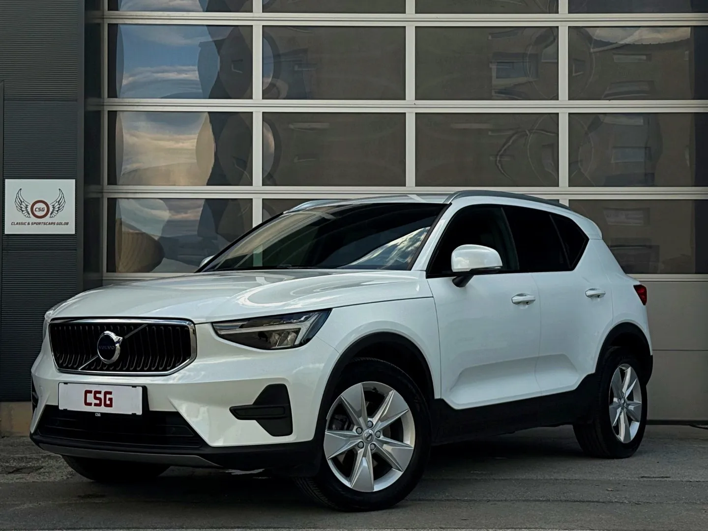 Zunanja slika - Volvo XC40 - B3P Nordic Core Avt. - 1