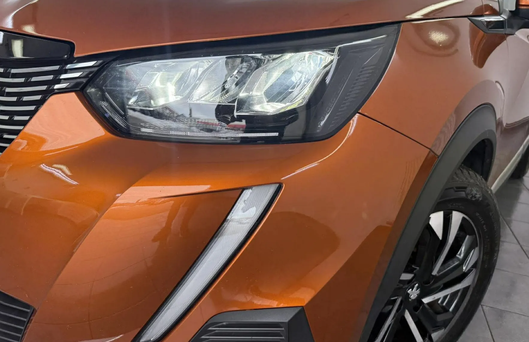 Zunanja slika - Peugeot 2008 - 1.5 BLUEHDI 130 ALLURE.KAMERA.LED.USNJE.NAVI.AUT. - 16