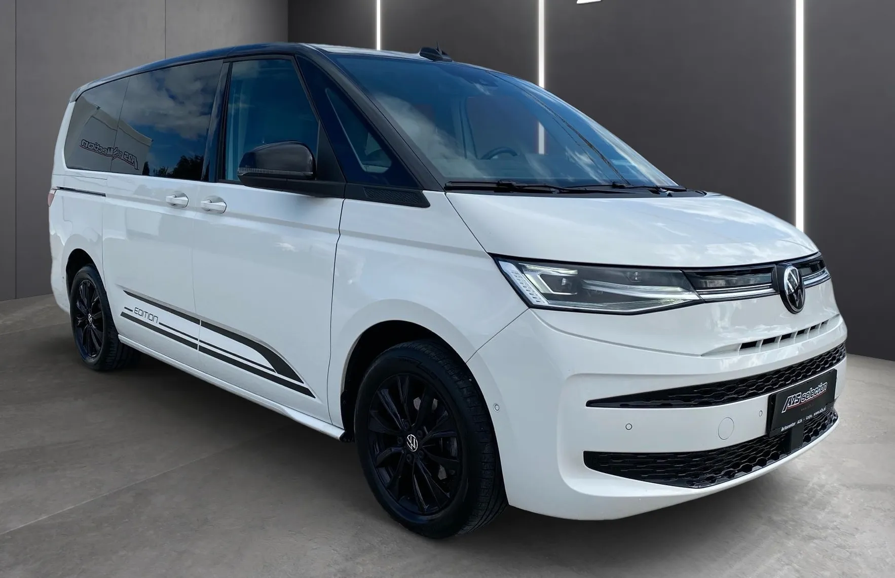 Zunanja slika - VW Multivan - 2.0 TDI DSG Life EDITION - 2