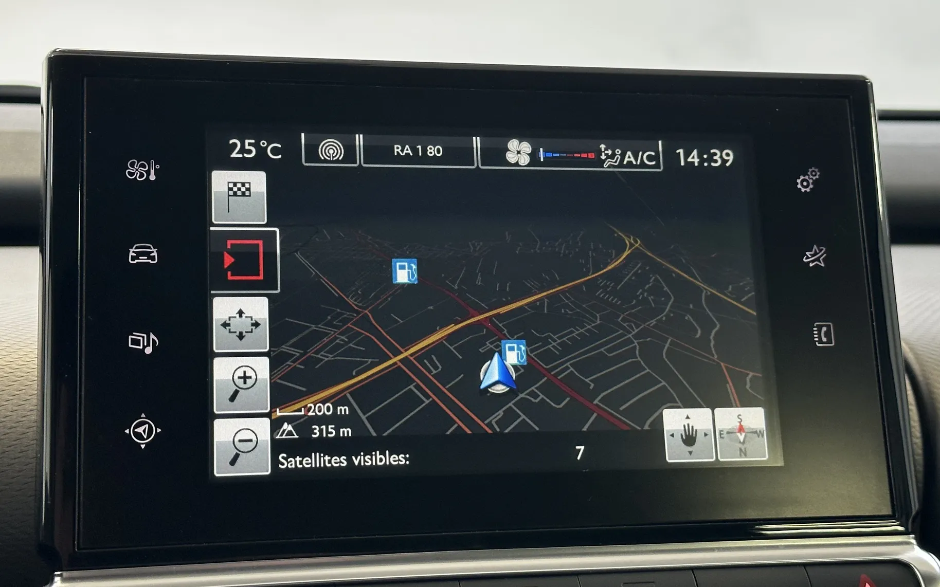 Notranja slika - Citroën C4 - Cactus 1.2 PureTech + 5 LET JAMSTVA - 6