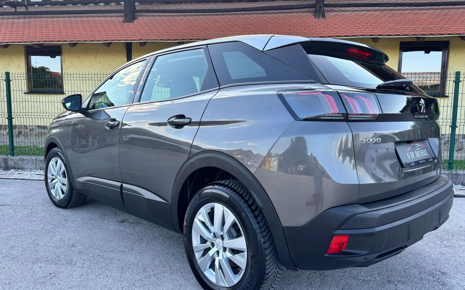 Zunanja slika - Peugeot 3008 - 1.5 HDI-1.LAST-LED-NAVI-ALU-KAMERA-0€ POLOGA - 5
