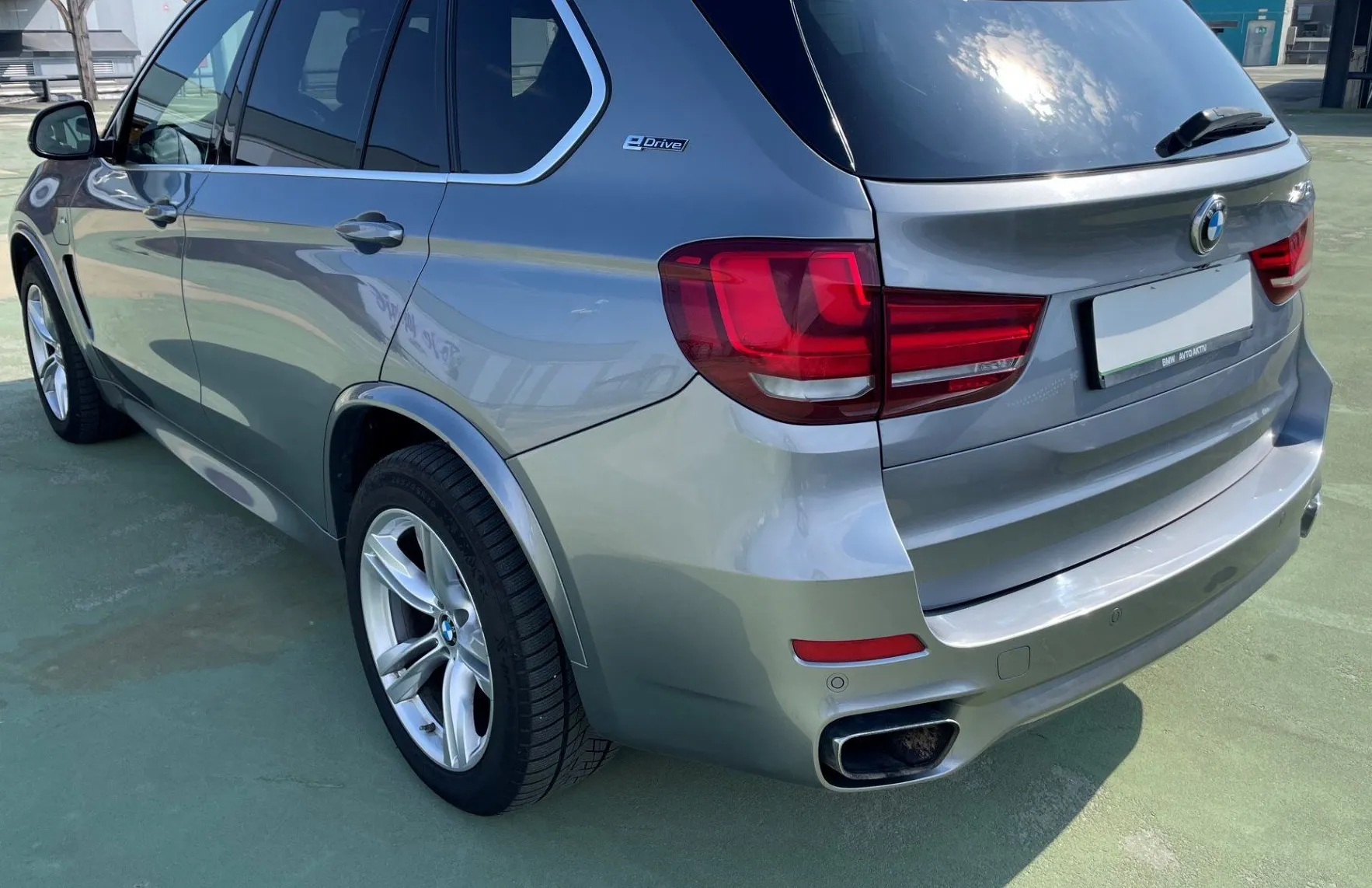 Zunanja slika - BMW X5 - serija : X 5 XDRIVE 40 e AUT. LED.NAVI. KAMERA 360. OGR.SED - 4