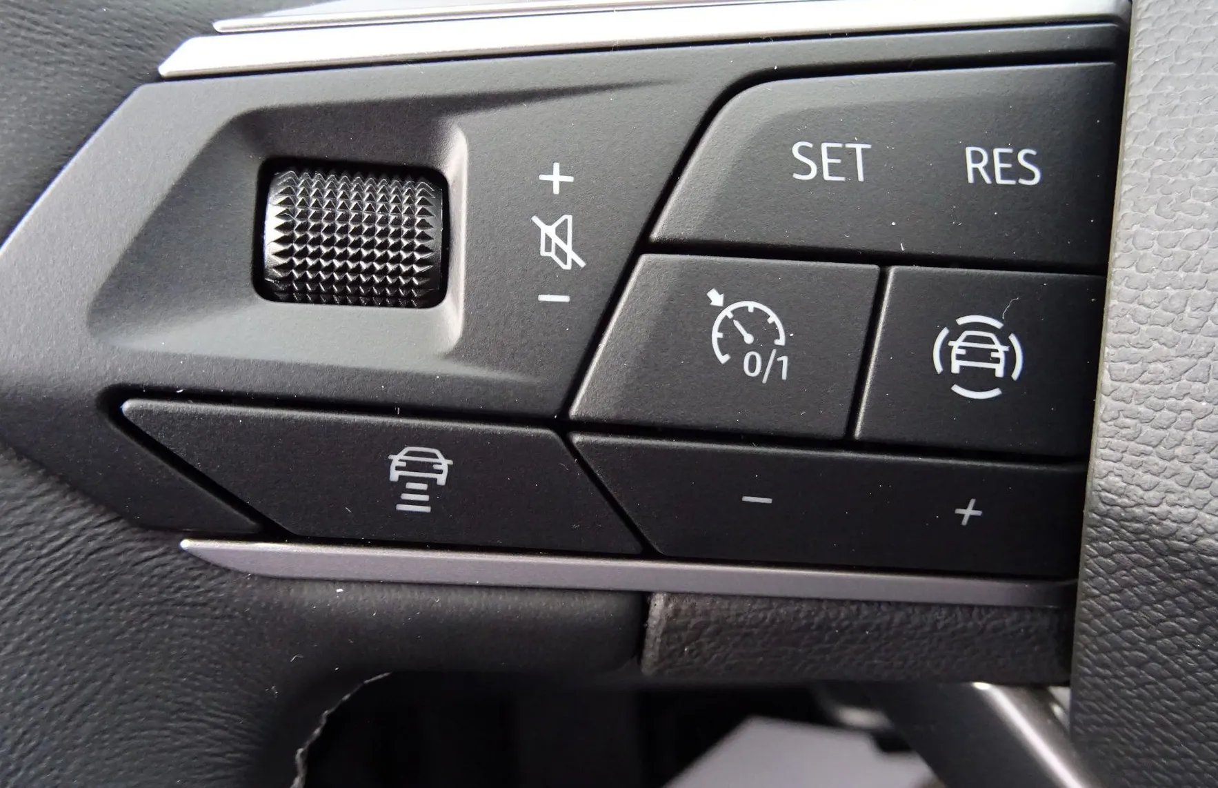 Zunanja slika - Seat Ateca - 1.5 TSI 110 KW STYLE EDITION DSG - 15