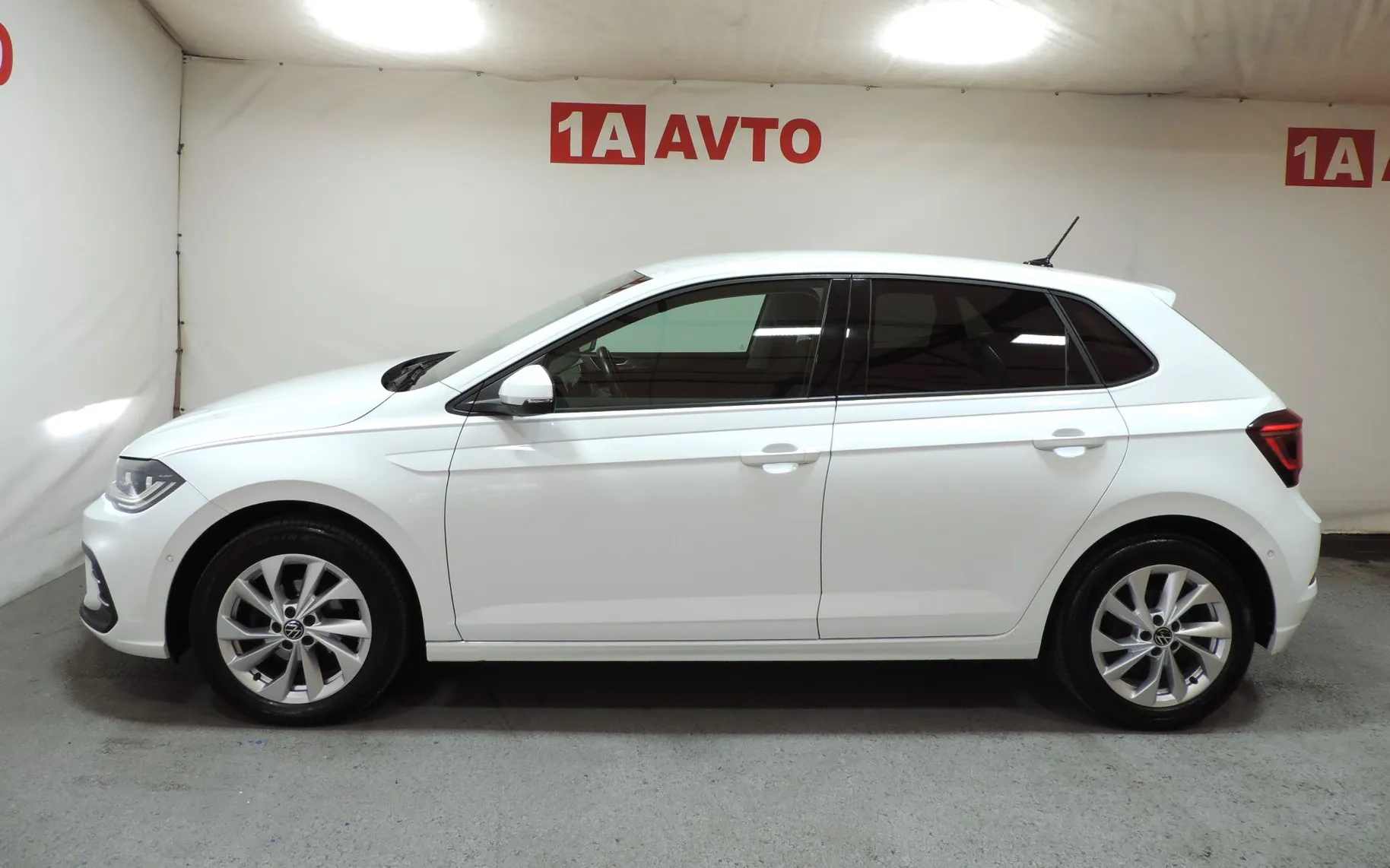 Zunanja slika - Volkswagen Polo - 1.0 TSI Style  ACC-KAMERA-MRTVI KOTI-2XPDC - 17