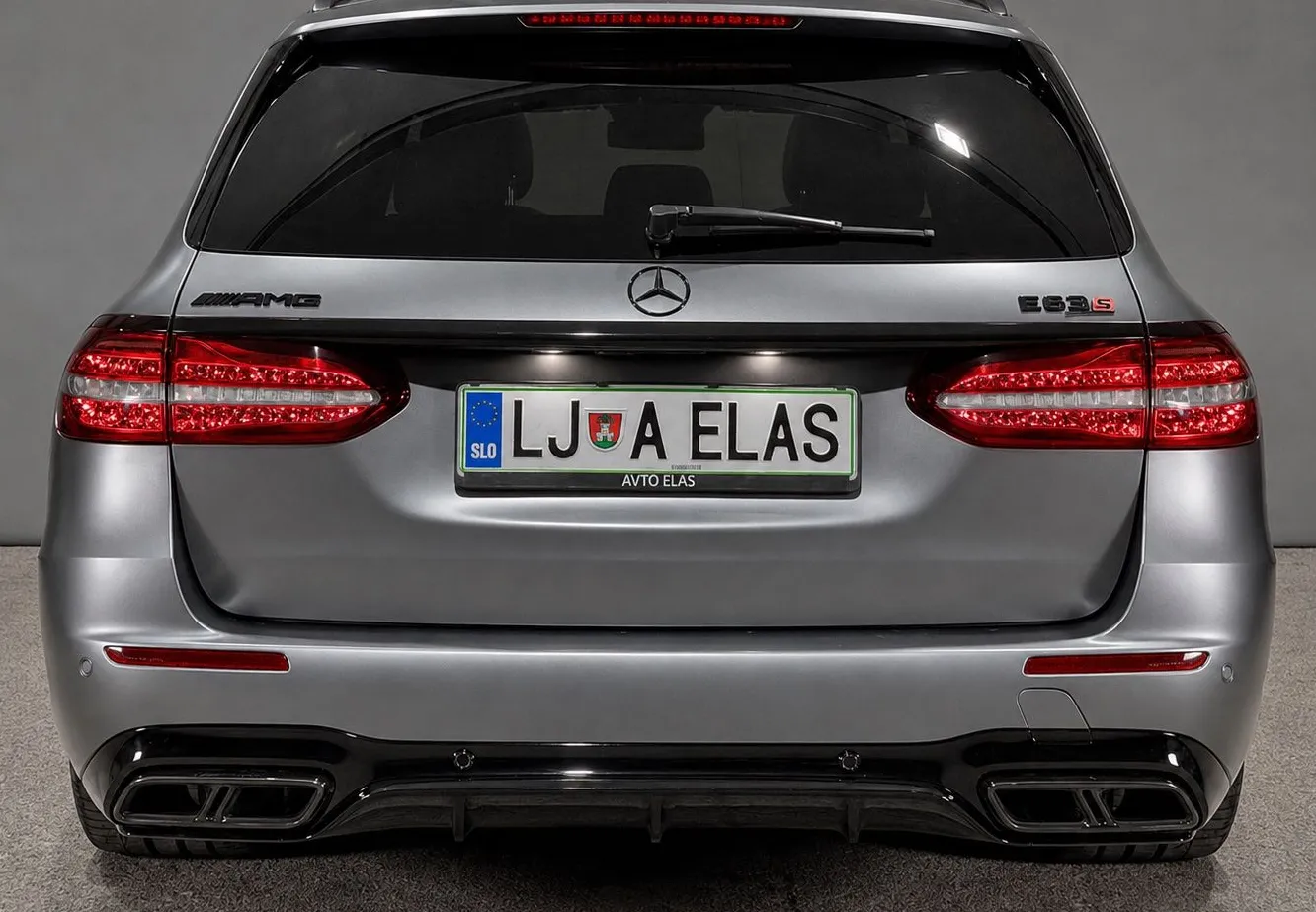 Zunanja slika - Mercedes-Benz E-Razred - E 63 S AMG 4MATIC+ - ZRAČNO - PANO - HLAJ. SED. - 6