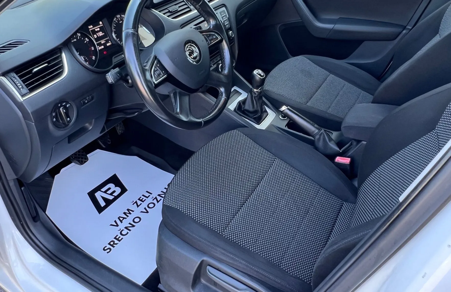 Zunanja slika - Škoda Octavia - 1.2 TSI+1.LAST+SLO+ALU+PDC - 9