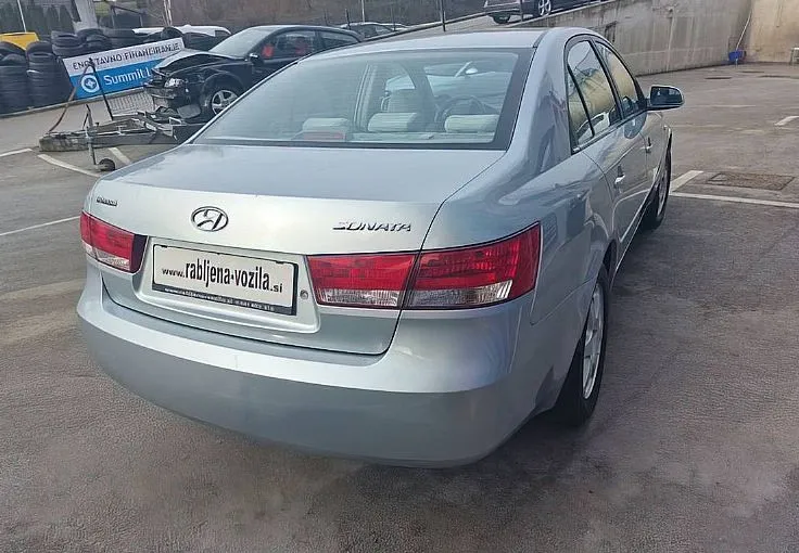 Zunanja slika - Hyundai Sonata - 2.0 CRDI VGT GLS STYLE... - 3