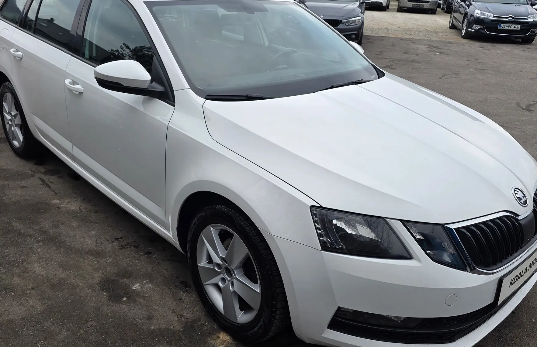 Zunanja slika - Škoda Octavia - 1.6 TDI STYLE ALU PLATIŠČA-MF-ZALSON-SLOVENSKA - 3