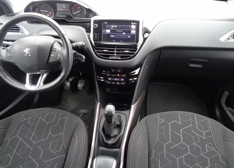 Zunanja slika - Peugeot 2008 - 1.2 PureTech 82 - GLEJ SLIKE - TOČA - 6