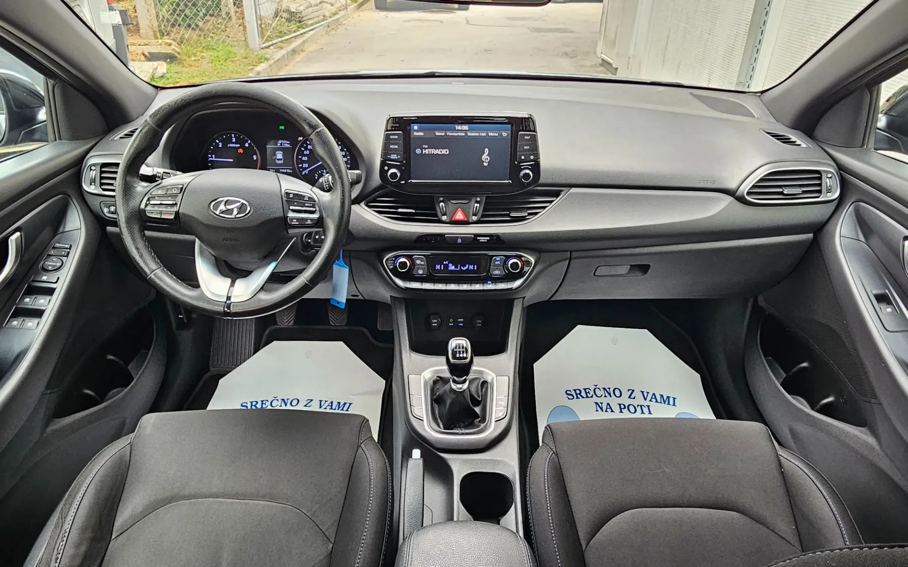 Zunanja slika - Hyundai i30 - 1.6 CRDi 110 Style, 1.LAST, SLOVENSKI - 9