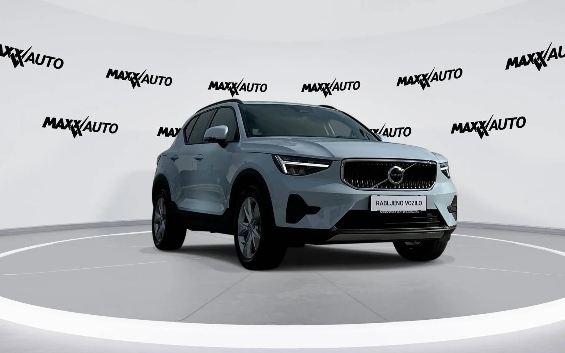 Zunanja slika - Volvo XC40 - B3 P Core Avt. - 3