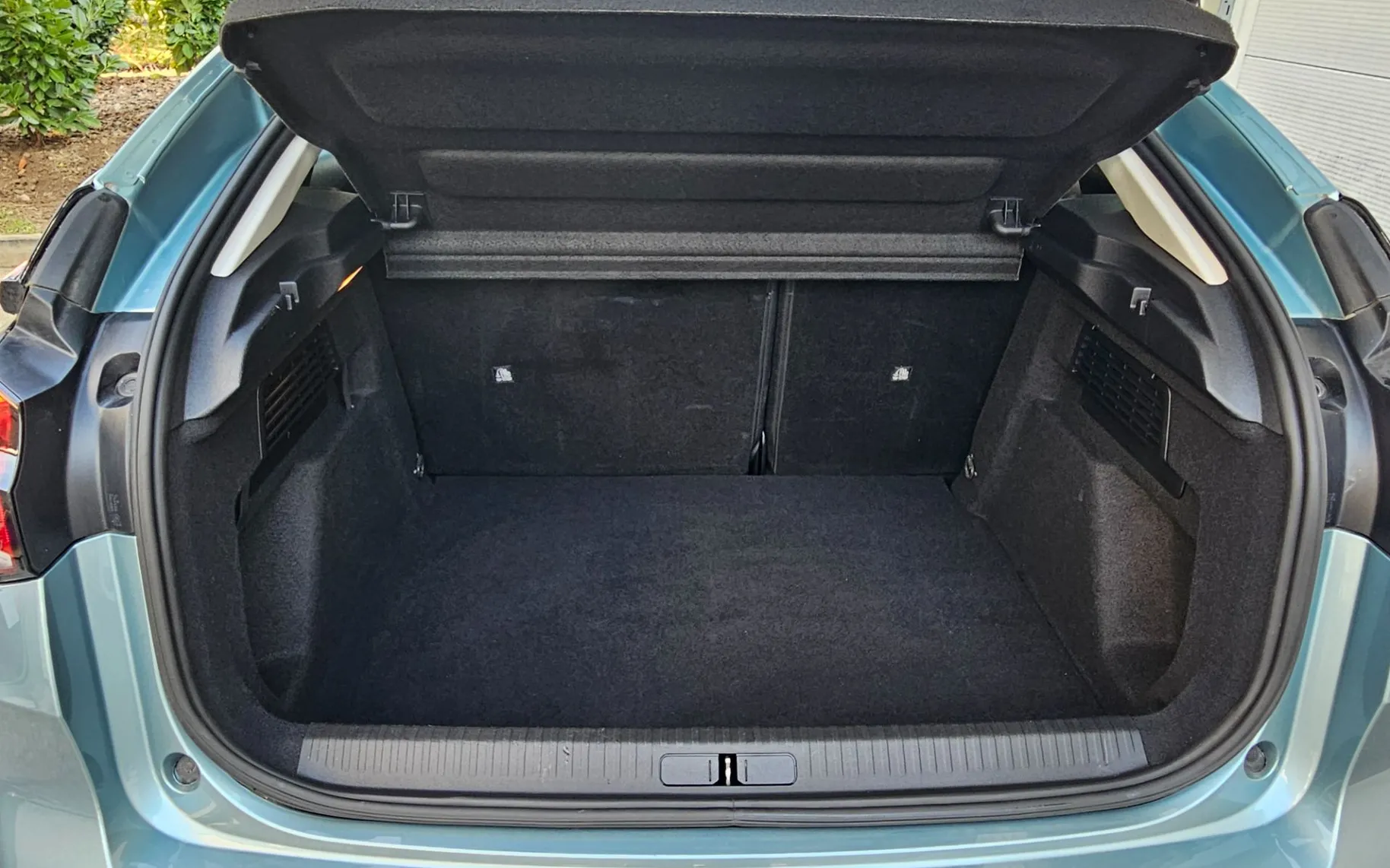 Zunanja slika - Citroën C4 - 1.2 PureTech 100 Feel - 10
