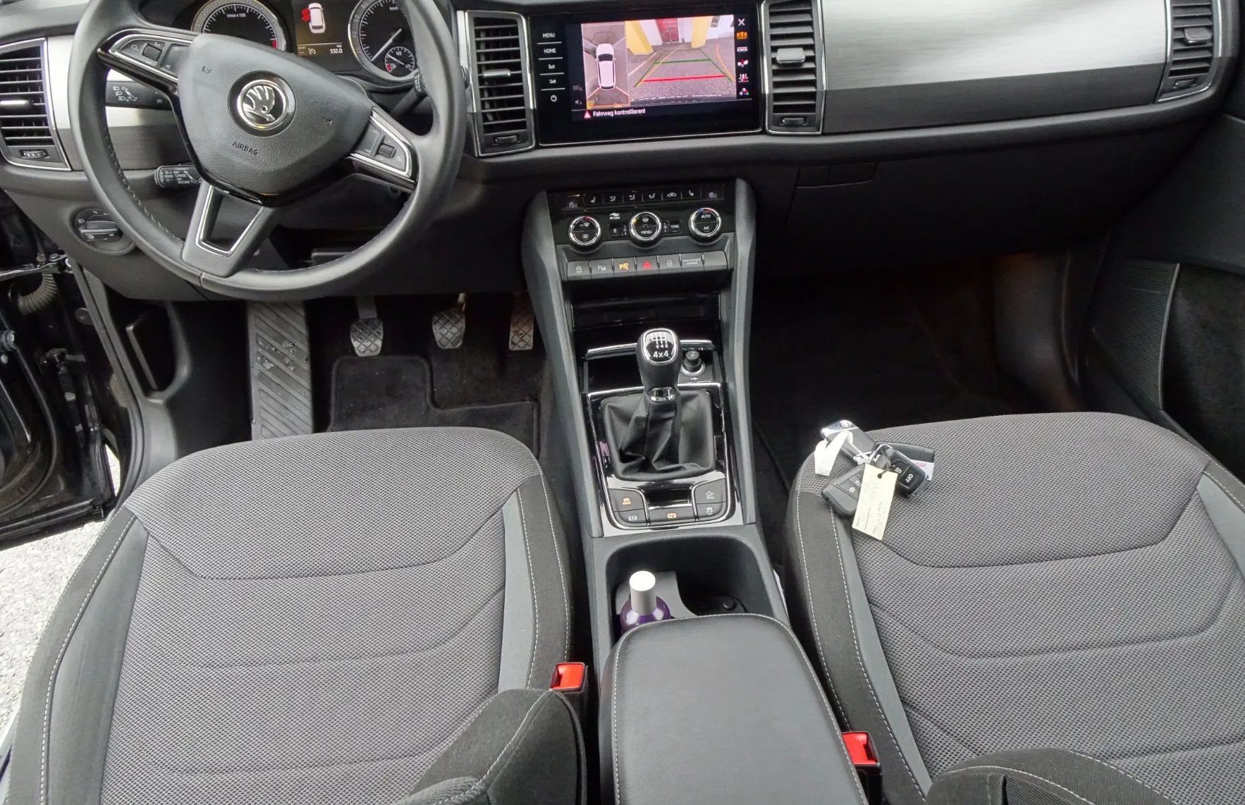 Zunanja slika - Škoda Kodiaq - 4x4 2.0 TDI Ambition - 6