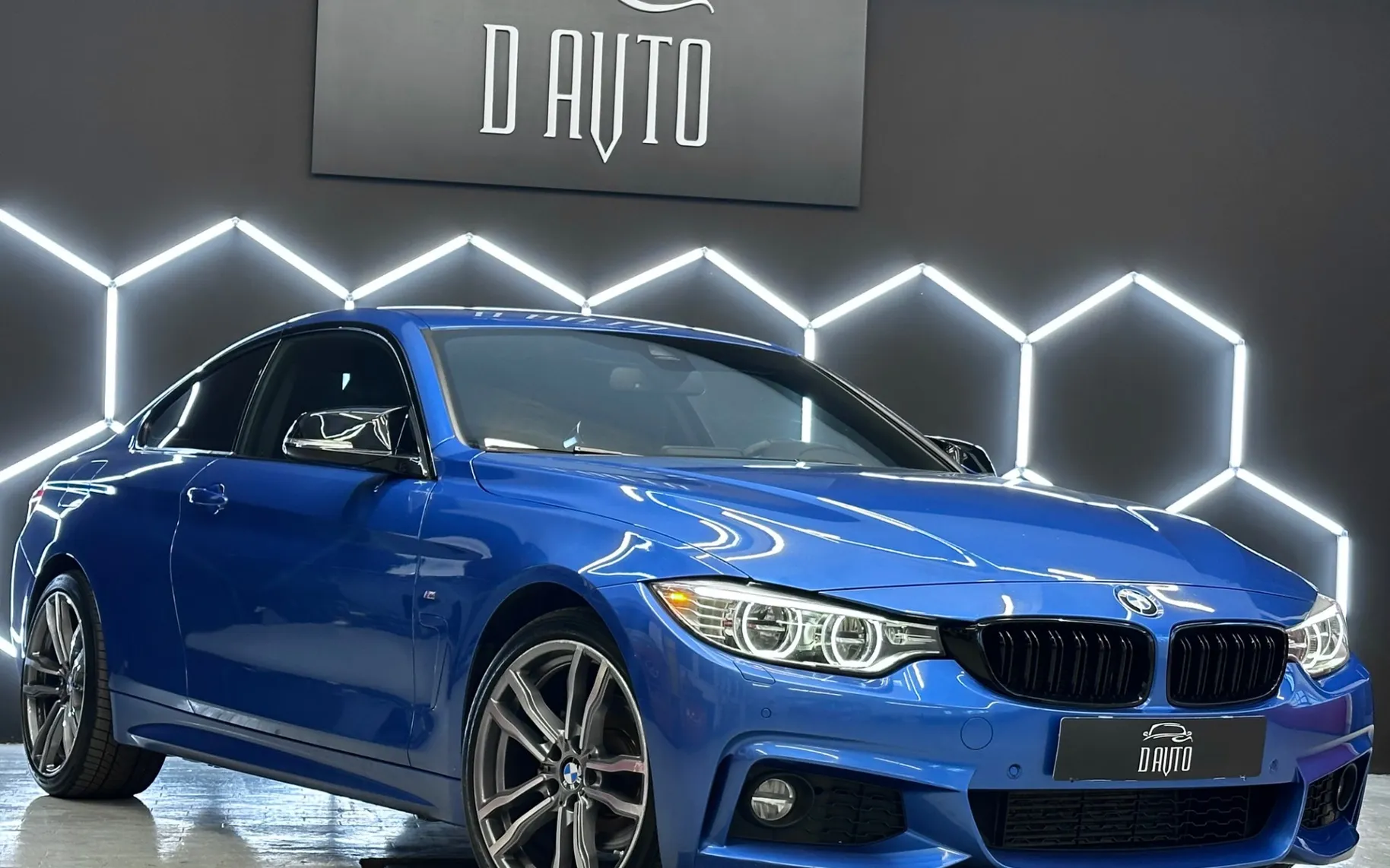 Zunanja slika - BMW serija 4 Coupe: - 420d xDrive Coupé M Sport... - 3