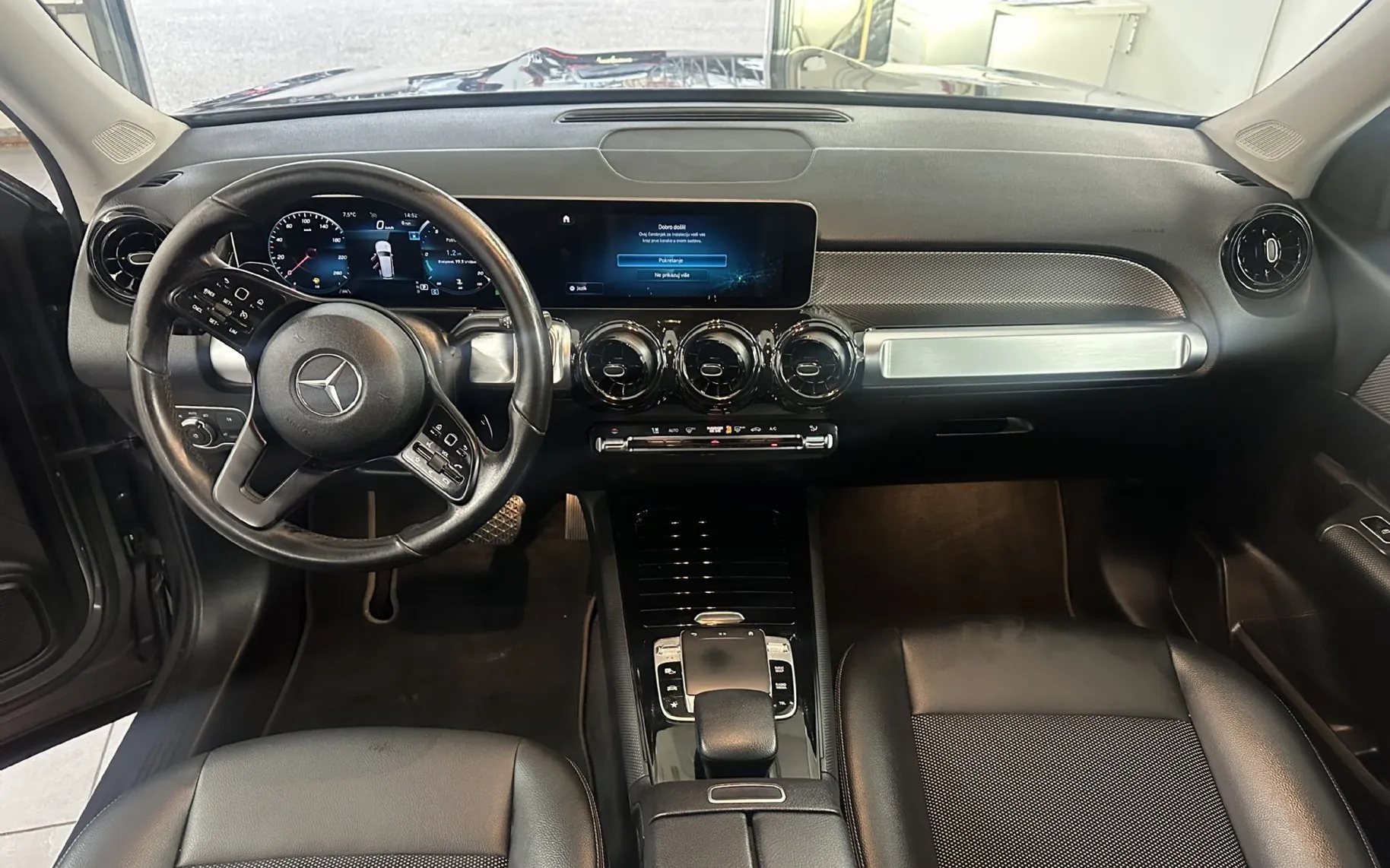 Zunanja slika - Mercedes-Benz GLB-Razred - GLB 200 d.KAMERA.USNJE.ACC.LED.NAVI.SAMO 137.000KM - 7