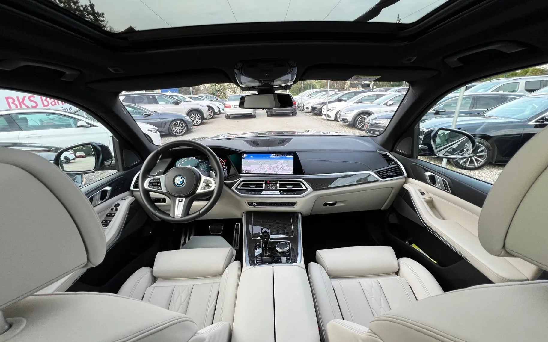 Zunanja slika - BMW X5 - serija : xDrive45e M SPORT LASER ACC PANO HEADuP ALU22 - 19