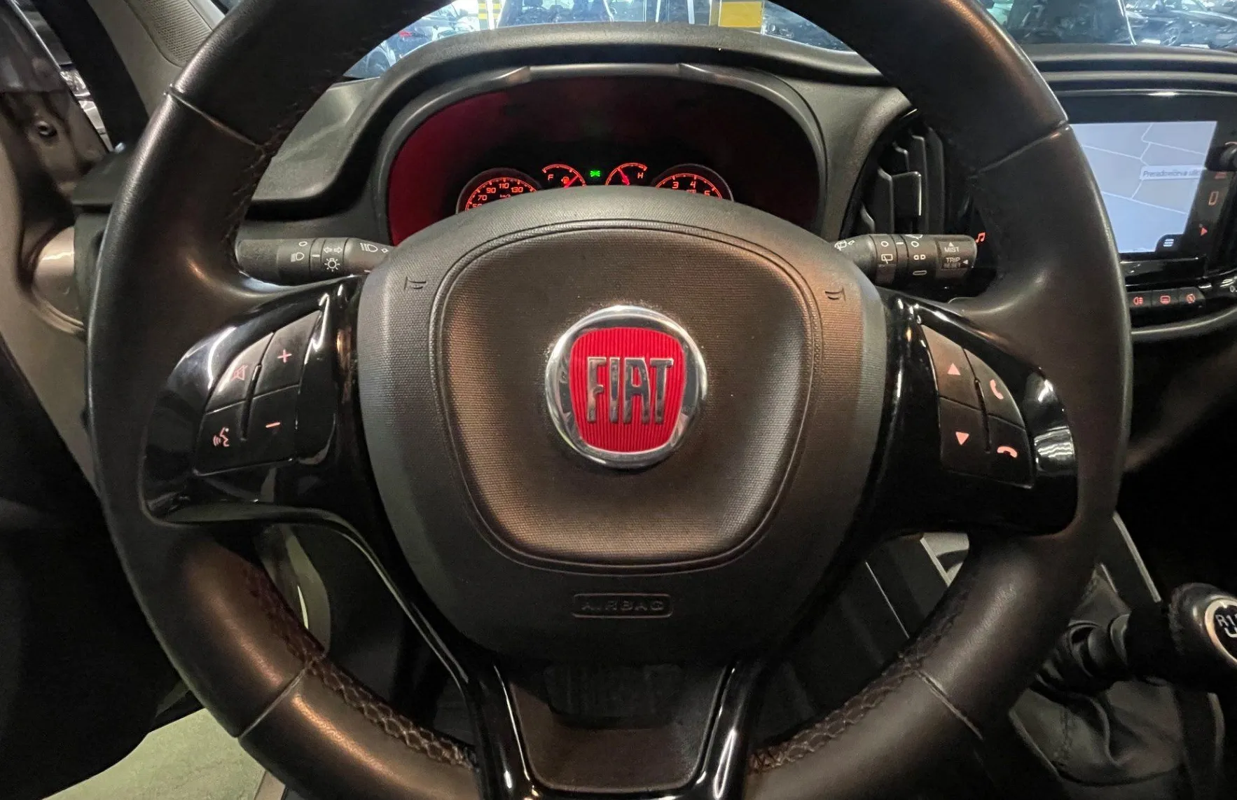 Zunanja slika - Fiat Doblo - SX CARGO 1.6 MULTIJET 77 KW NAVI.KAMERA.TEMP - 15