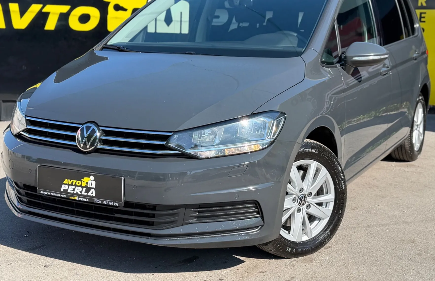 Zunanja slika - VW Touran - 2.0 TDI DSG-7 SEDEŽEV-VIRTUAL-ACC-NAVI-PDC - 1