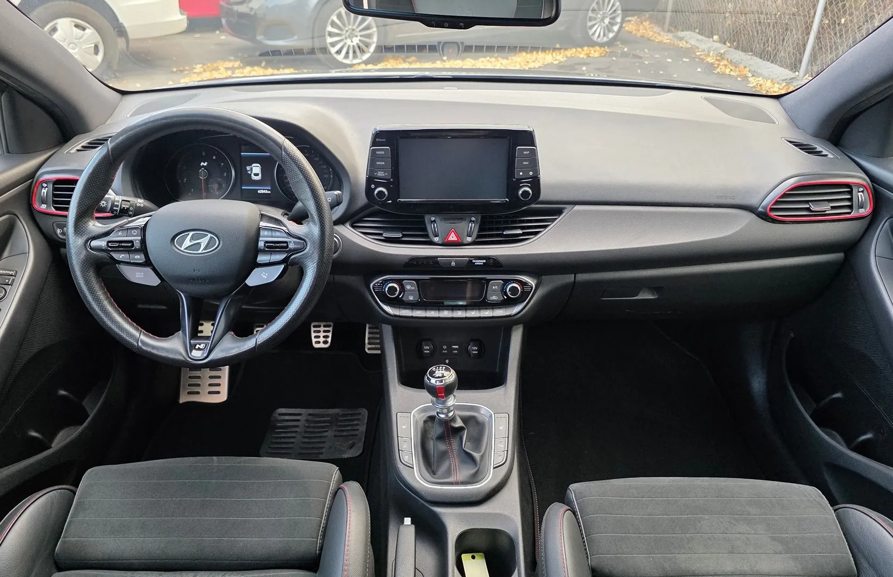 Zunanja slika - Hyundai i30 Fastback - N 2.0 T-GDI 275 PERFORMACE LED-KAMERA-ALU19-1.LAST - 9