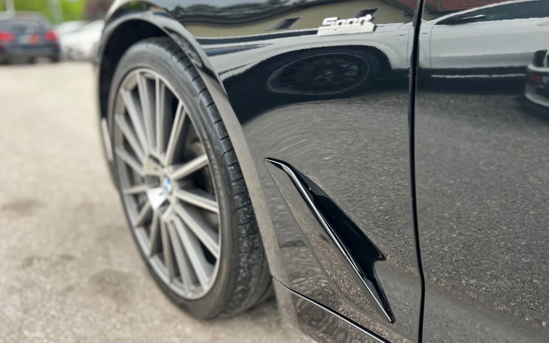 Zunanja slika - BMW Serija 5 - : 520d AUT. SPORTLiNE FULL LED HEADuP ŠIBEDAH ALU20 - 10