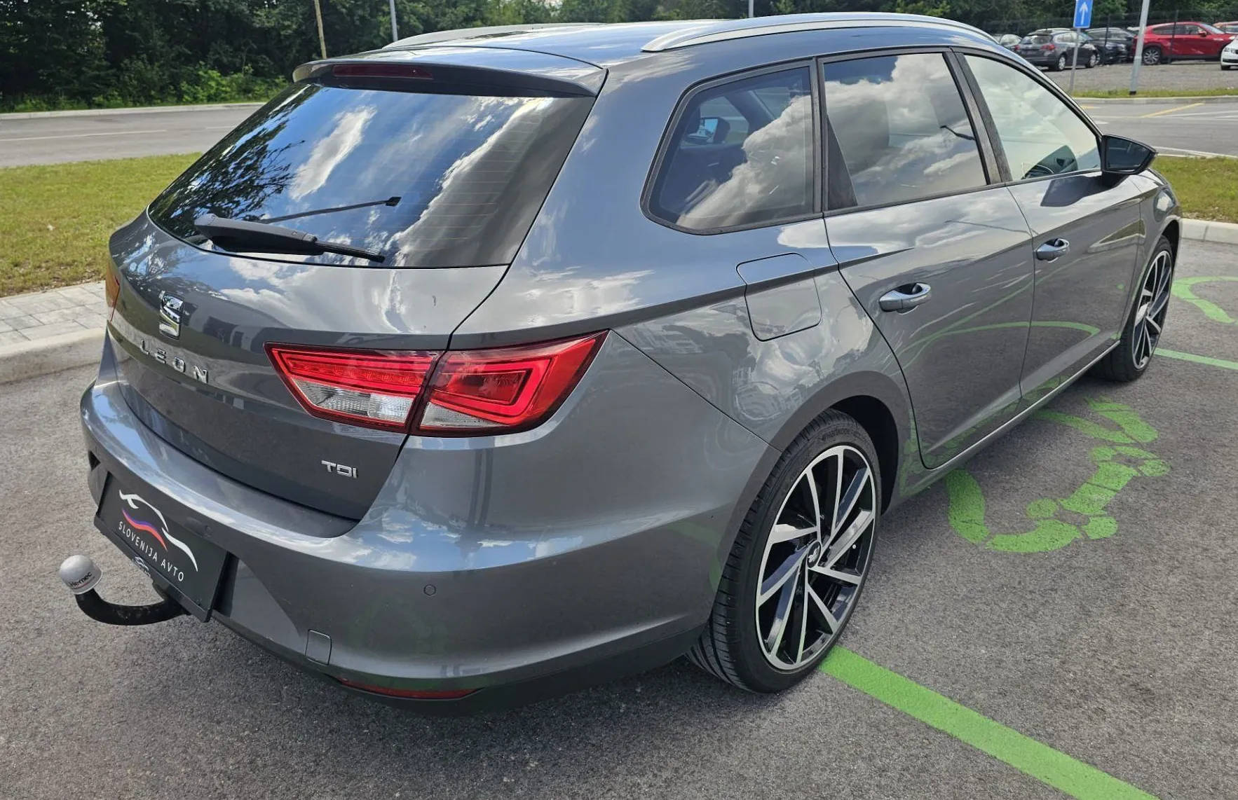 Zunanja slika - Seat Leon - ST 1.6 TDI FR Start Stop DSG|FulLED|kljuka|PDC|nav - 4