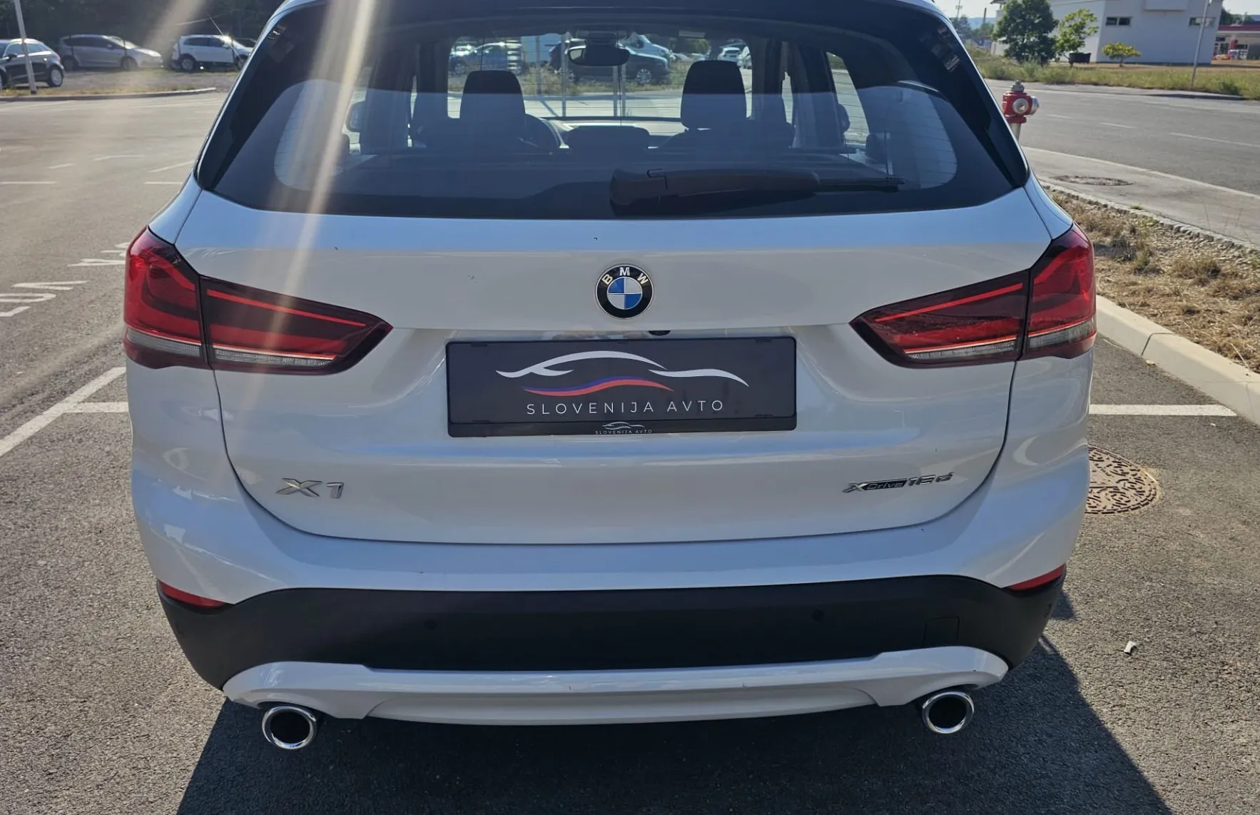Zunanja slika - BMW X1 - serija : xDrive18d Advantage|navi|el prtljažnik|fulLED| - 4