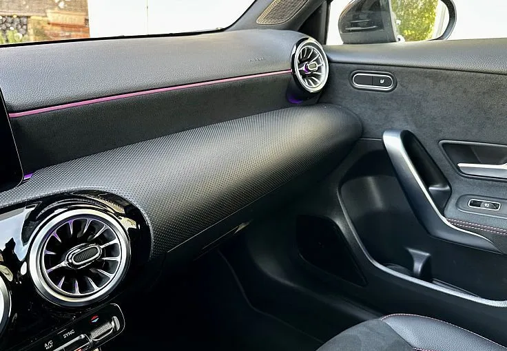 Zunanja slika - Mercedes-Benz A-Razred - 220d AMG+ALU19+ACC+KAMERA+VIRTUAL+AMBIENT+190PS - 10