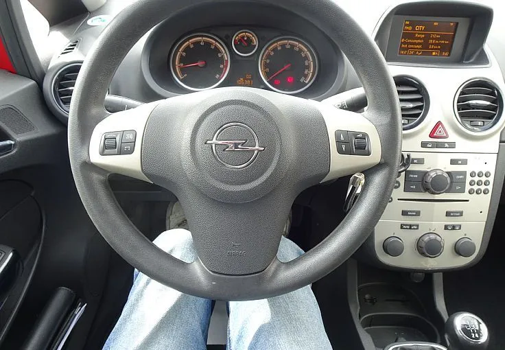 Zunanja slika - Opel Corsa - 1.4 16V FINANCIRANJE BREZ POLOGA LEANPAY - 8