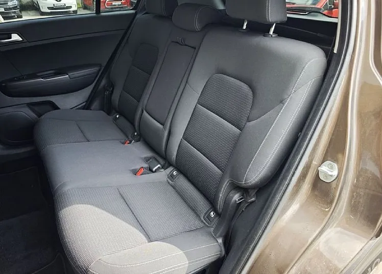 Zunanja slika - KIA Sportage - 2.0 CRDi AWD - GRETJE VOLANA - LANE ASSIST - 16