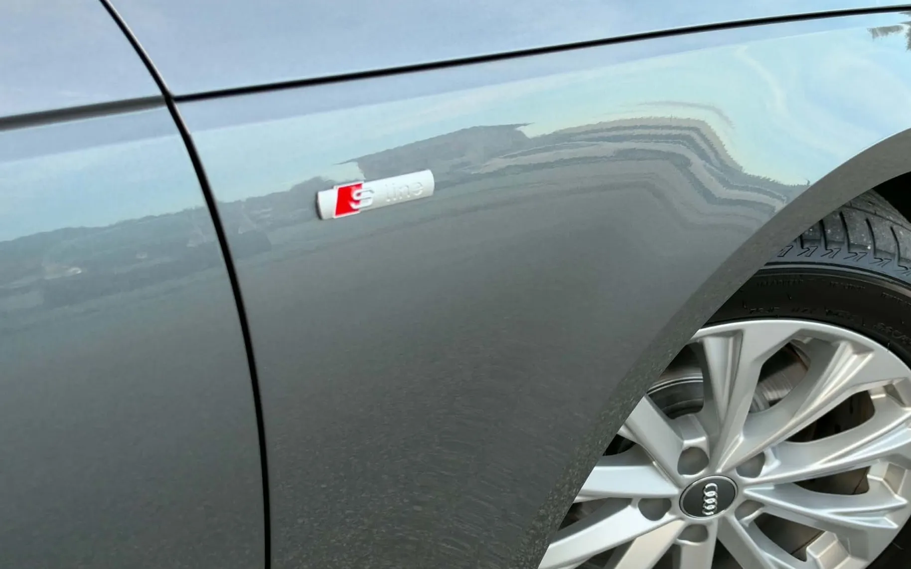 Notranja slika - Audi A4 Avant - 2.0 TDI-XENON+LED-NAVI-LIZING ZA TUJCE-TEMPOMAT- - 12