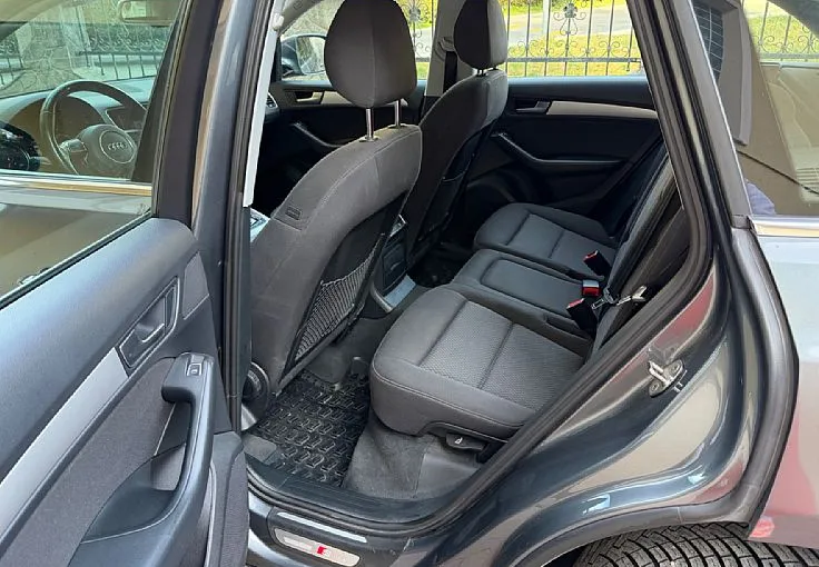 Zunanja slika - Audi Q5 - quattro 2.0 TDI S-LINE S-TRONIC 1.LASTNIK ALU19 - 10
