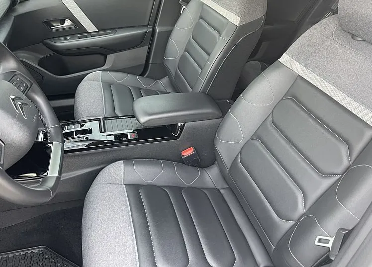 Zunanja slika - Citroën C4 - Shine 1.2 PureTech 130 S S BVM6 - 4