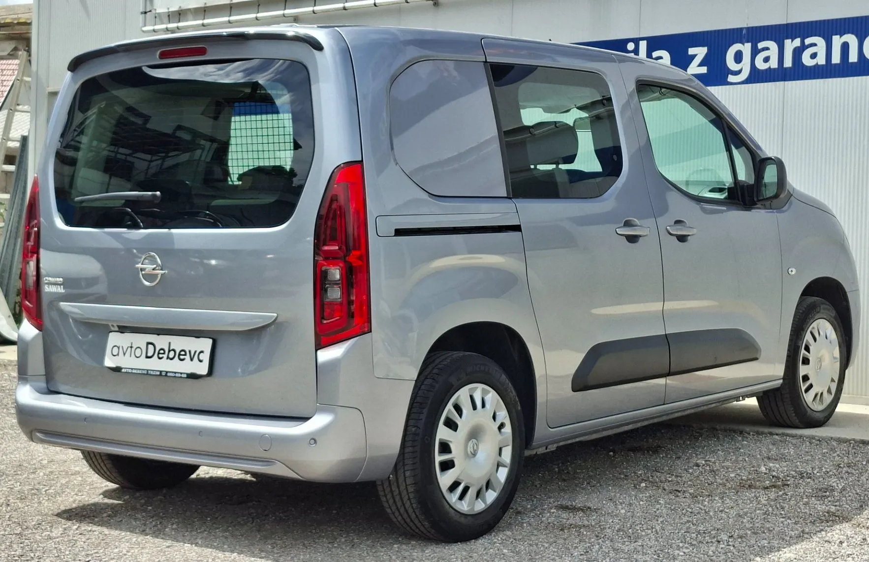 Zunanja slika - Opel Combo - LIFE 1.5 DTH Kamera 360 navigacija gr. volana - 4