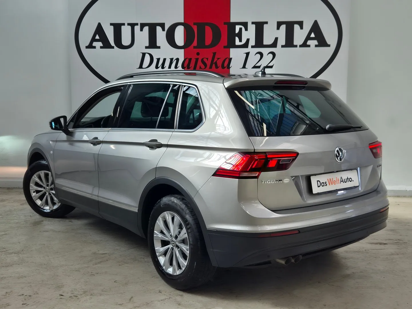 Zunanja slika - Volkswagen Tiguan - Comfort Edition 2.0 TDI SRC 4M - 4
