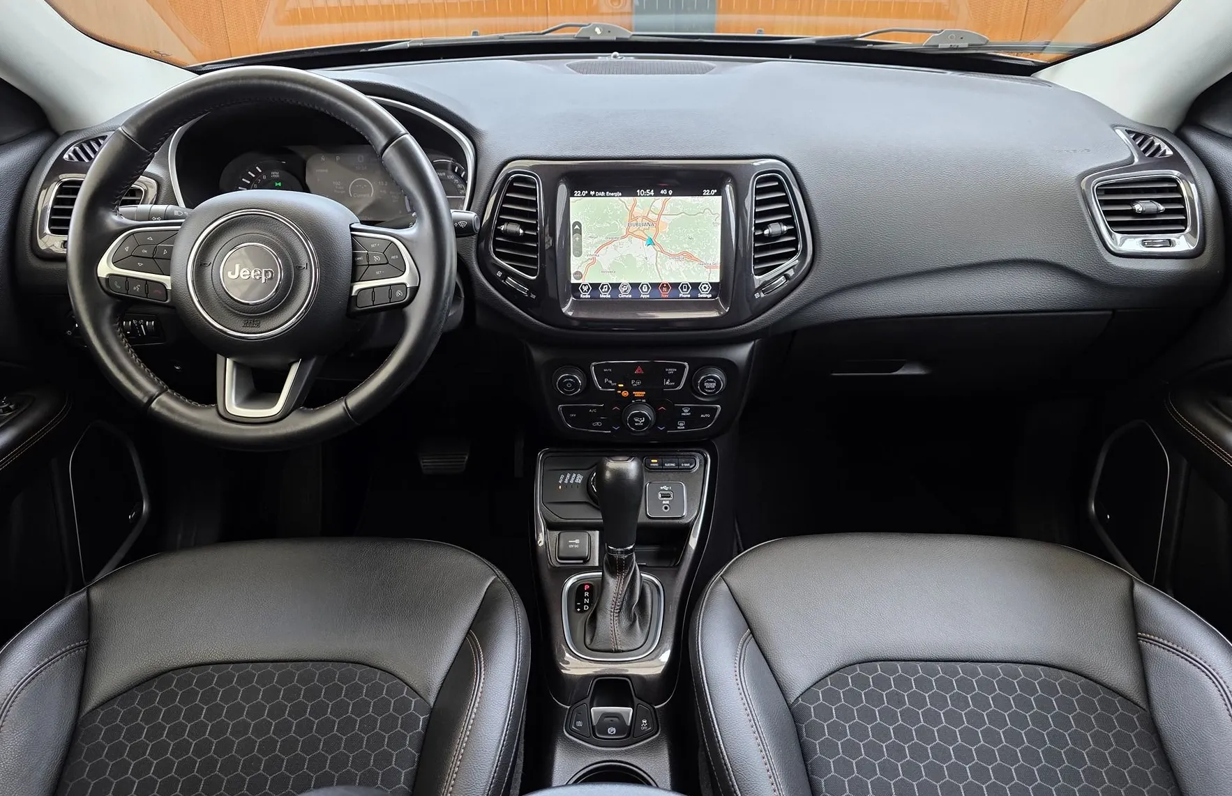 Zunanja slika - Jeep Compass - 1.3 GST PHEV eAWD Limited - ALPINE - LED - RADAR.. - 9