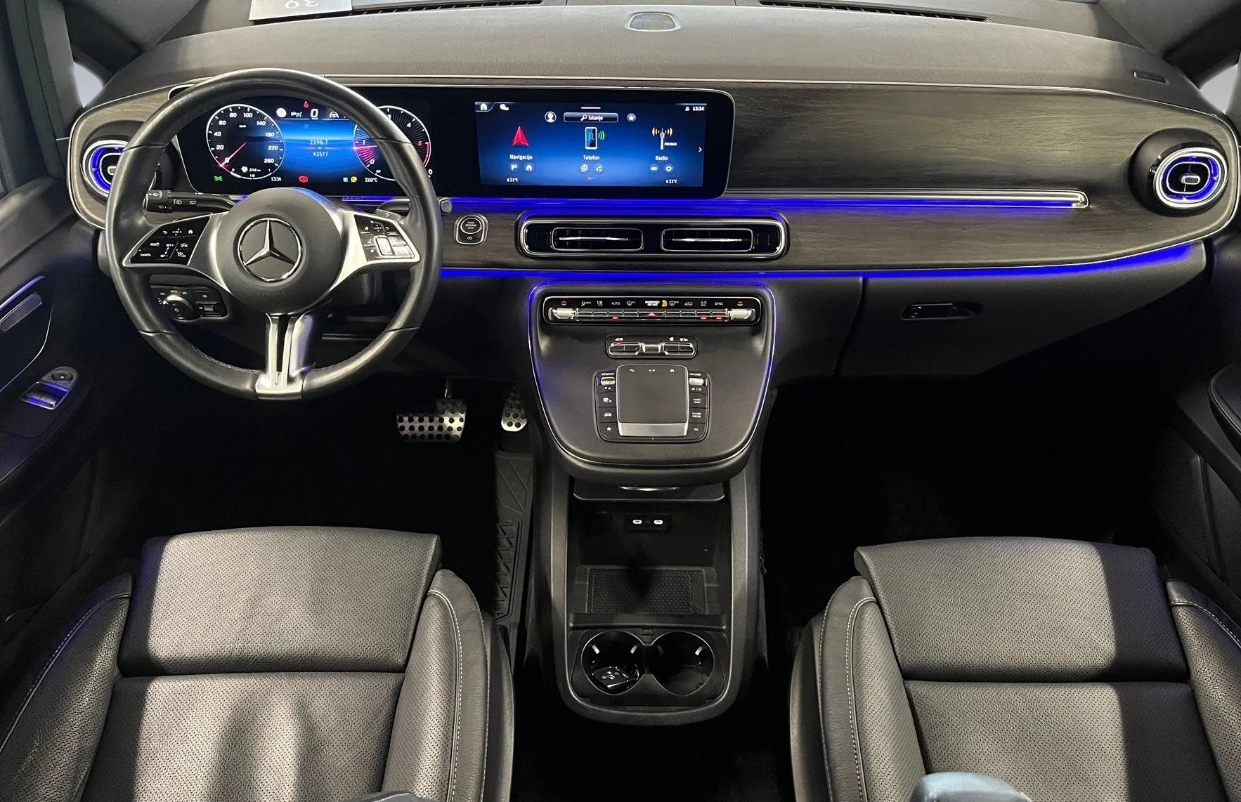Zunanja slika - Mercedes-Benz V-Razred - V 300 d 4MATIC AMG Line dolgi Avt. - 10