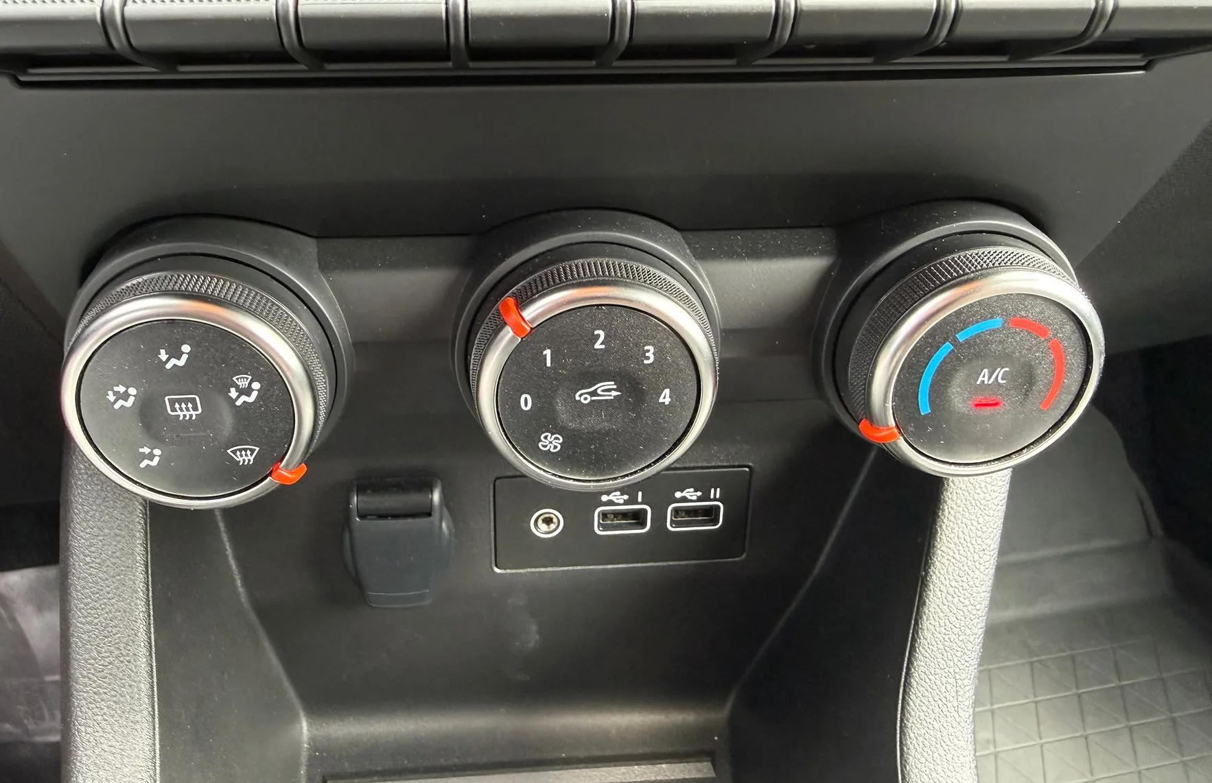 Zunanja slika - Renault Clio - TCe 90 LED-BT-DAB-VIRTUAL-15478KM- BREZ POLOGA-SLO - 16