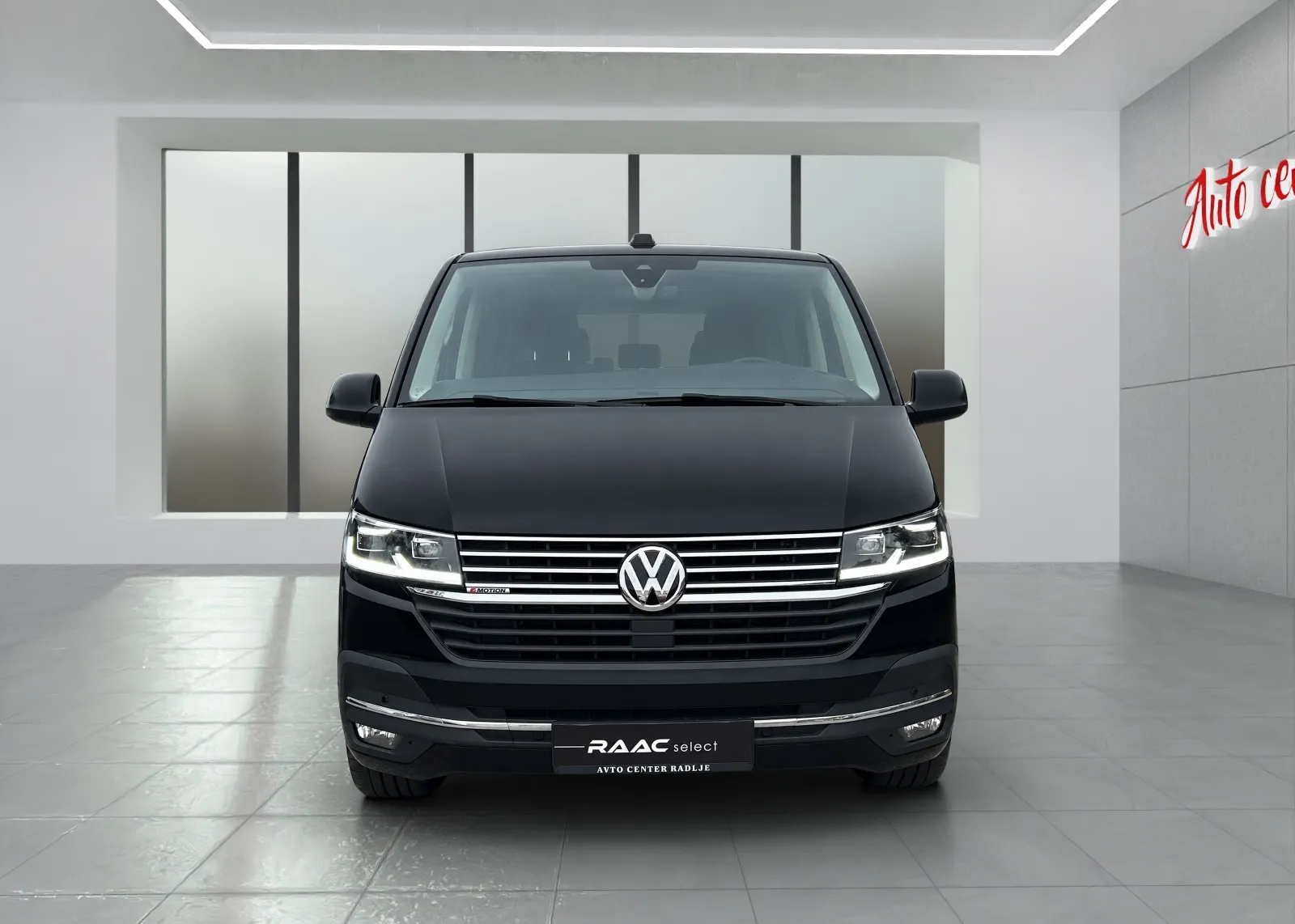 Zunanja slika - Volkswagen Multivan - T6.1 2,0 TDI KMR Highline DSG - 2