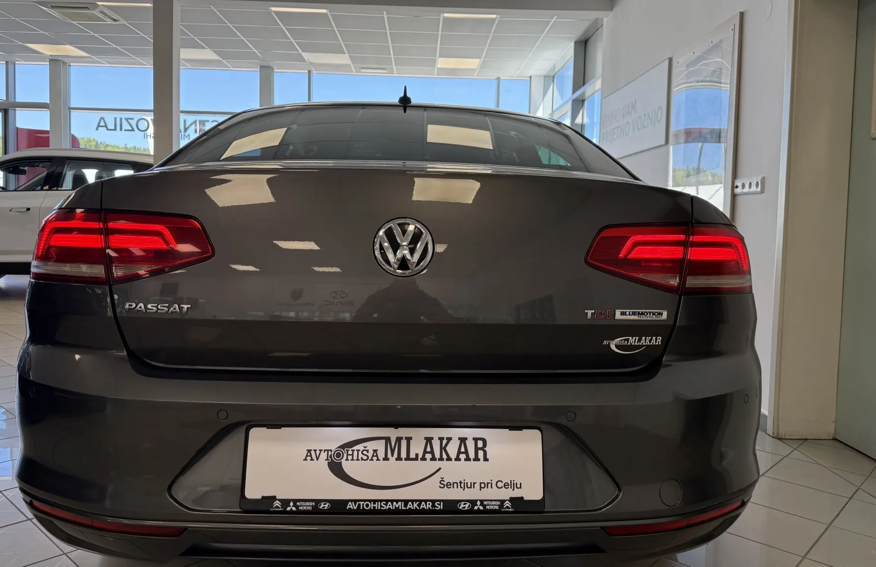 Zunanja slika - VW Passat - 1.6 TDI BMT Comfortline -FULL LED-NAVI-ACC-ALU- - 6