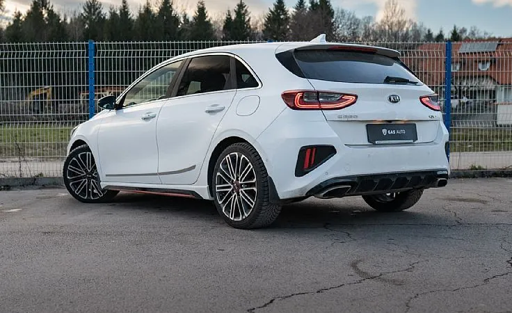 Zunanja slika - KIA Ceed - 1.6 T-GDi GT ISG. 7 DCT - 7